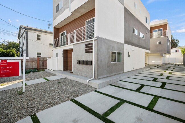 Foto del edificio - 5637 Klump Ave