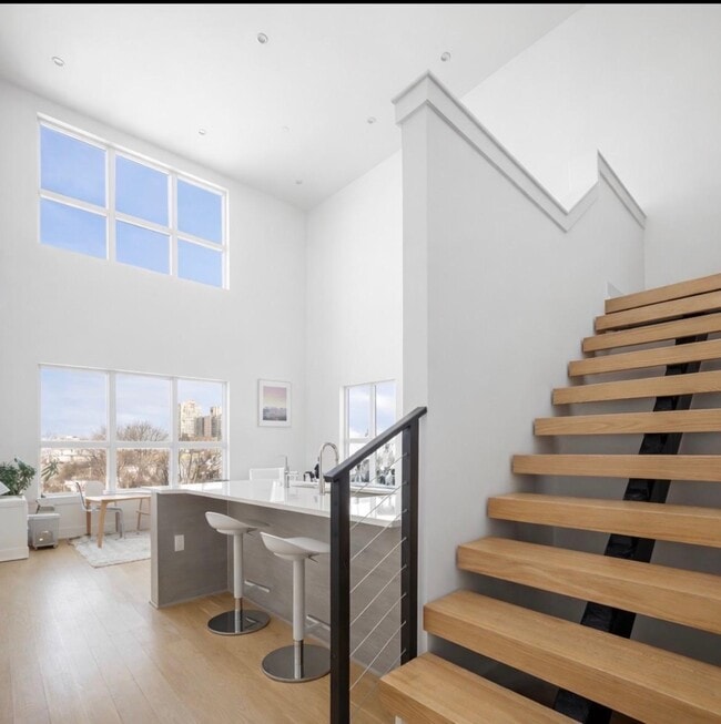 Building Photo - 6025 JFK Blvd E