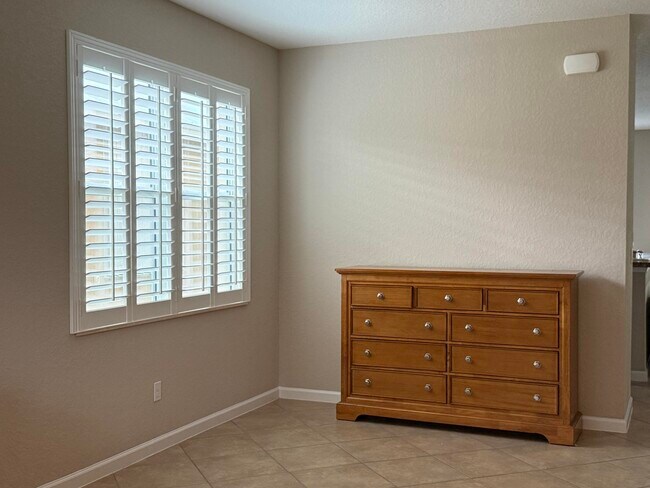 Foto del edificio - 2465 SW Liberty St