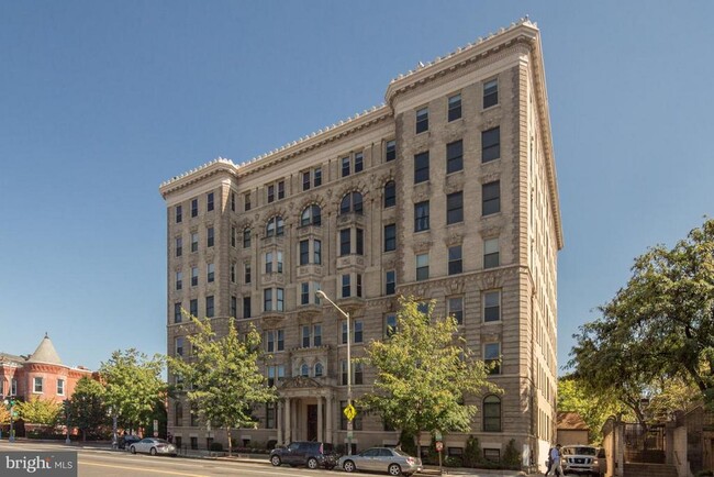 Building Photo - 1325 13th St NW