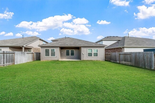 Building Photo - 40475 Gdn Hts Ln