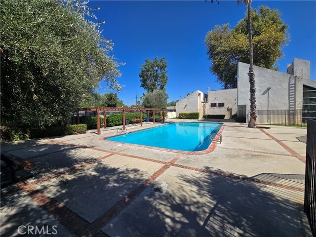 Foto del edificio - 7641 Reseda Blvd
