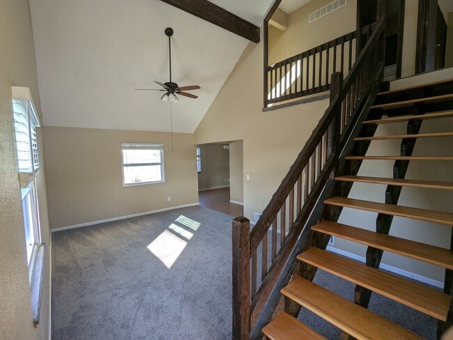 Building Photo - 16630 W 141st St