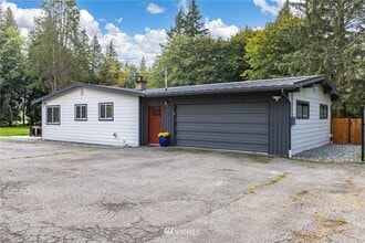 Building Photo - 3451 Haynie Rd