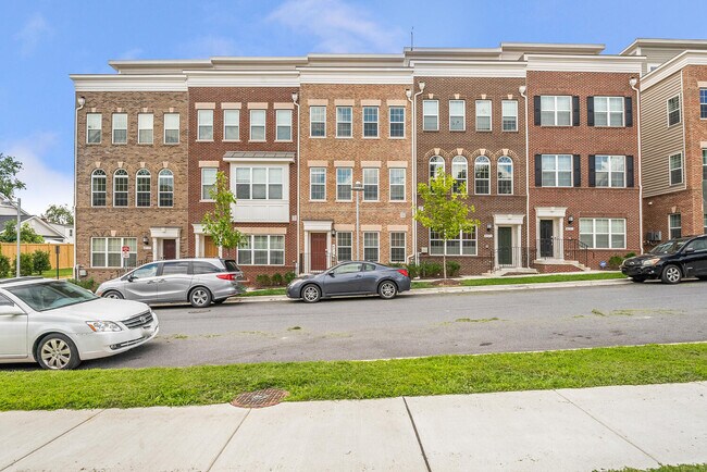 Foto del edificio - 4725 Cherokee St