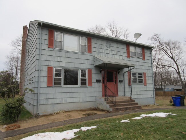 Foto del edificio - 26 Lownds Dr