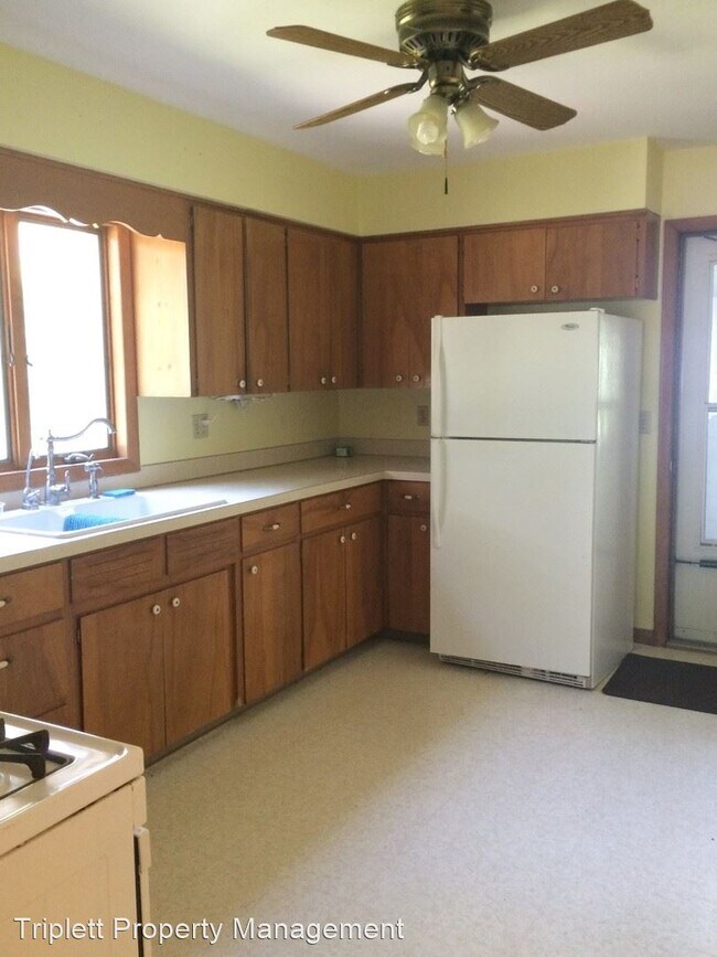 Foto del edificio - 4 br, 1.5 bath House - 607 Giddings Street