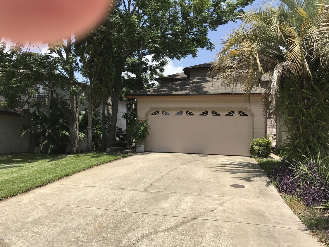 Foto principal - 10161 Brookwood Forest Blvd