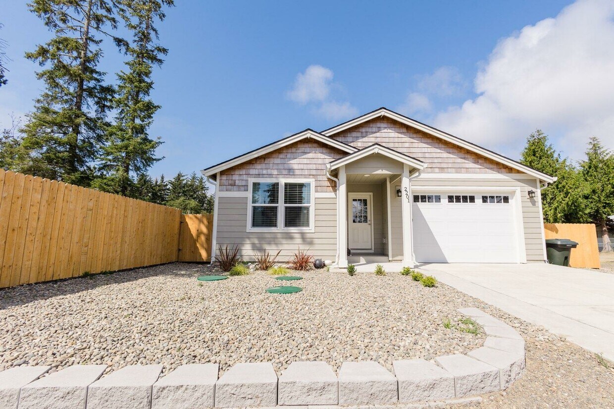 2201 303rd Pl, Ocean Park, WA 98640 House Rental in Ocean Park, WA