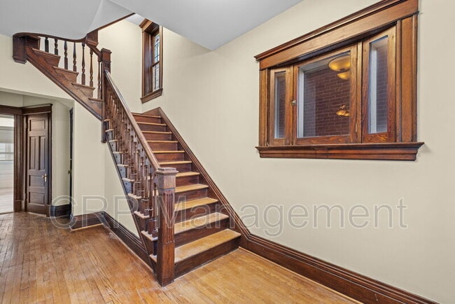 Building Photo - 3446 Sidney St