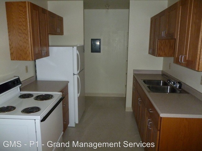 Foto del edificio - 425 Chicago Ave SE