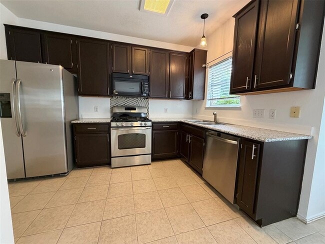 Building Photo - 13405 Tossa Ln