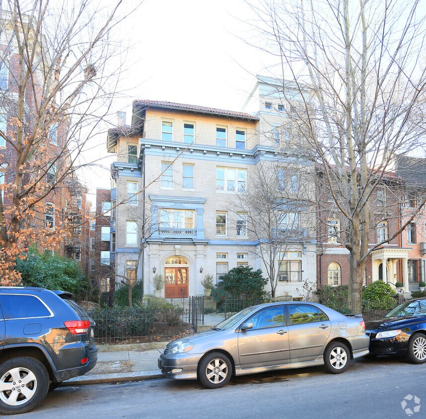 The Haddington Apartments in Washington, DC