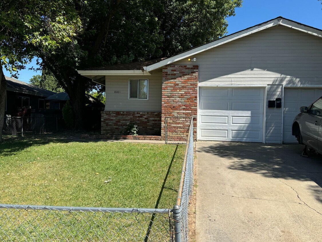 8001 San Cosme Dr, Citrus Heights, CA 95610 Townhome Rentals in