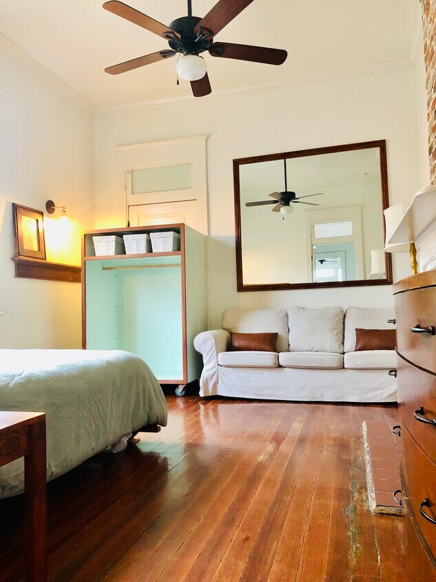 Foto principal - 1358 Constance St