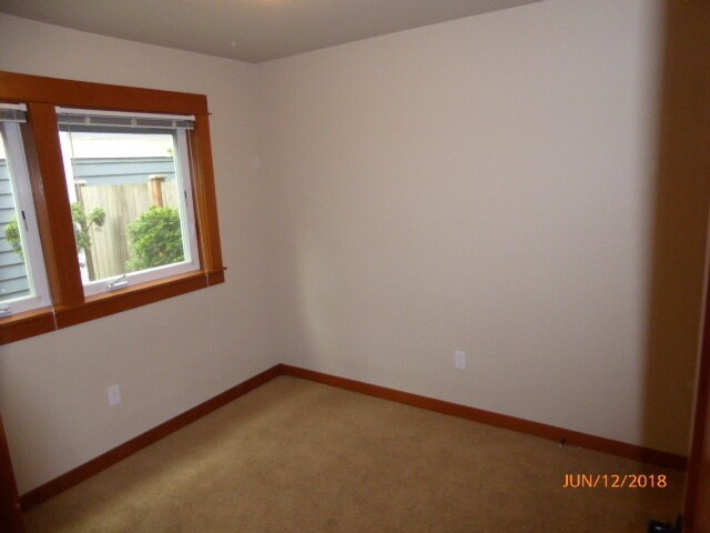 Foto del edificio - Beautiful 3 Bed 2.5 Bath Townhome near Sea...