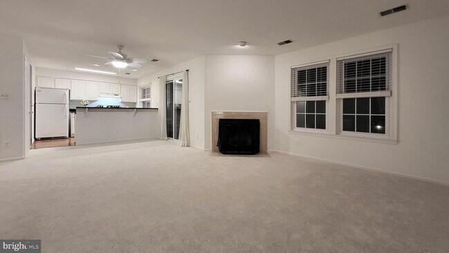 Foto del edificio - 12931 Grays Pointe Rd