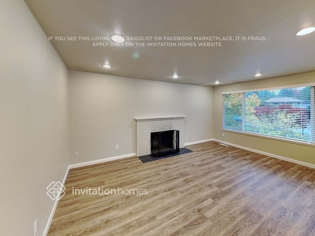 Foto del edificio - 6110 167th Pl SW