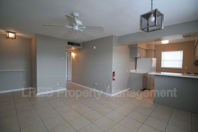 Building Photo - 5505 Hernandes Dr