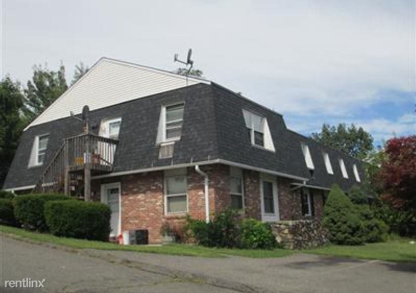 Primary Photo - 534 Wilson St
