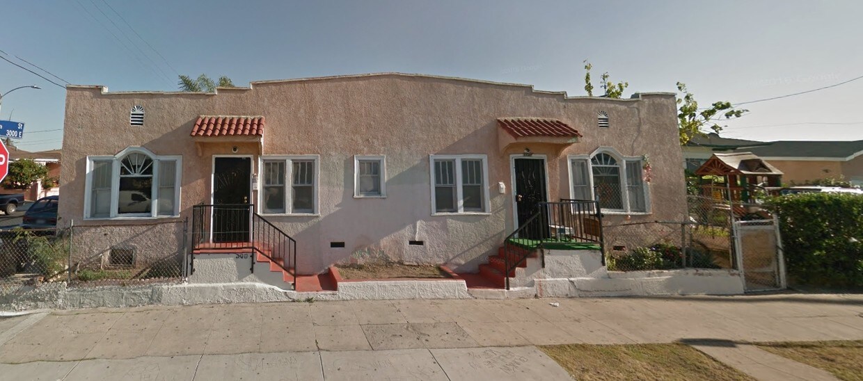 Foto principal - 3000 E 6th St