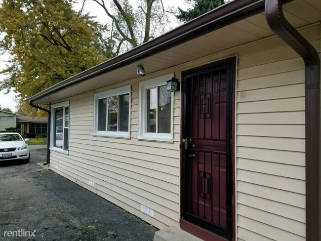 Building Photo - 4 br, 2 bath House - 3125 Woodworth Place