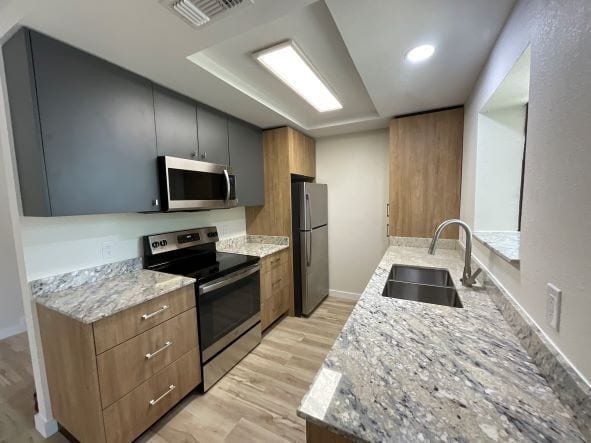 Building Photo - 11843 Braesview, 502