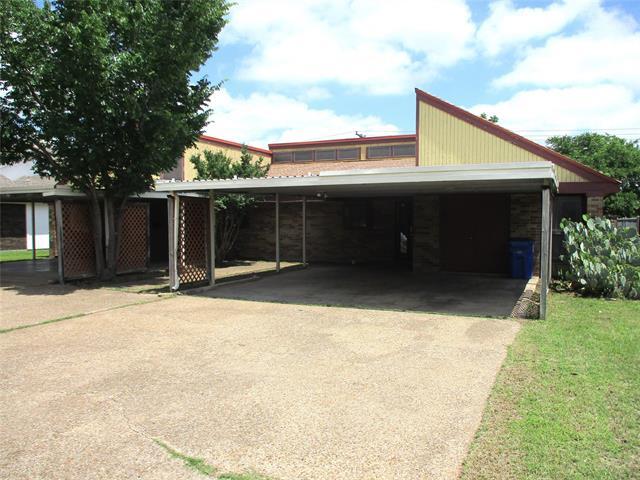 Building Photo - 203 Yorkshire Ct