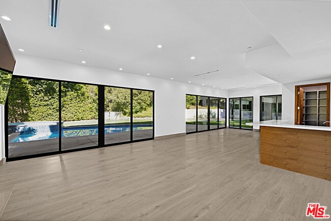 Foto del edificio - 11200 Dona Lola Dr