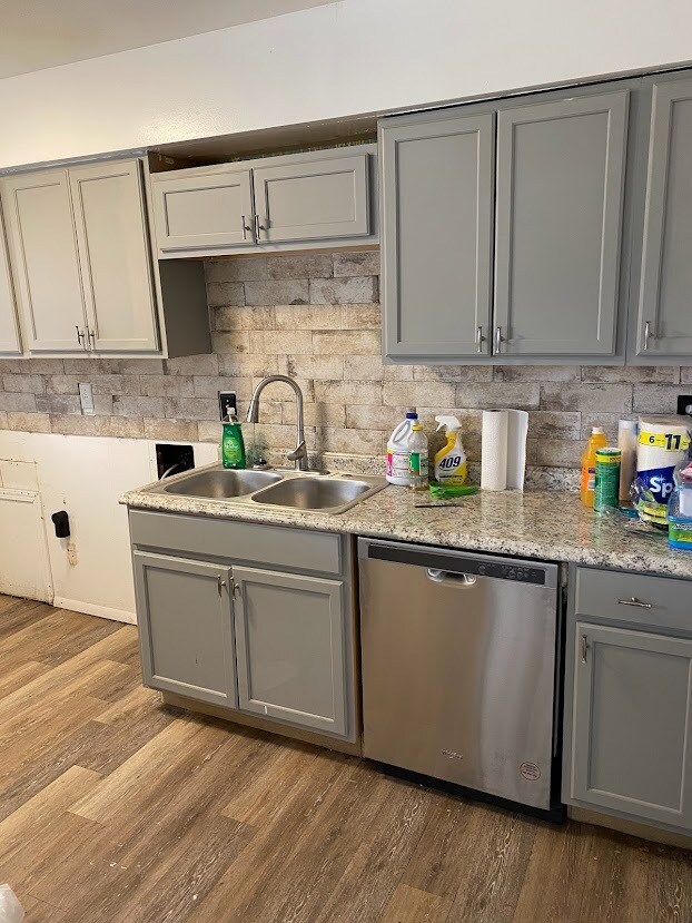 Foto del edificio - 4128 Fleetwood Dr