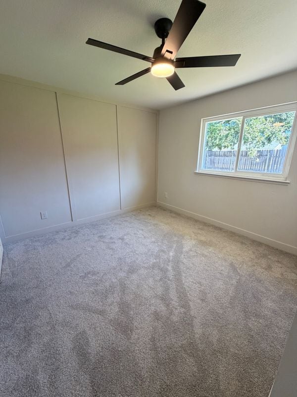 Building Photo - 8732 El Toreador Way