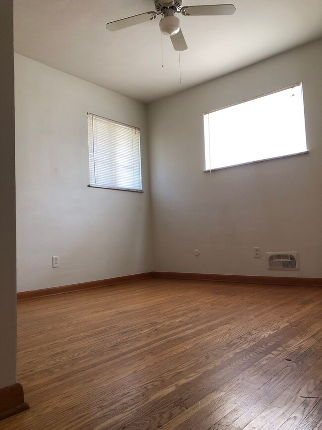 Foto del edificio - Nice 2 bedroom home in South Toledo with b...