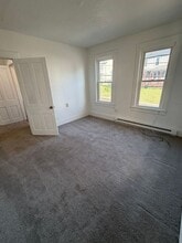 Building Photo - 311 E Lamb St