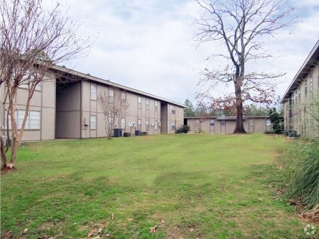 Tanglewood Apartaments - Tanglewood Apartments