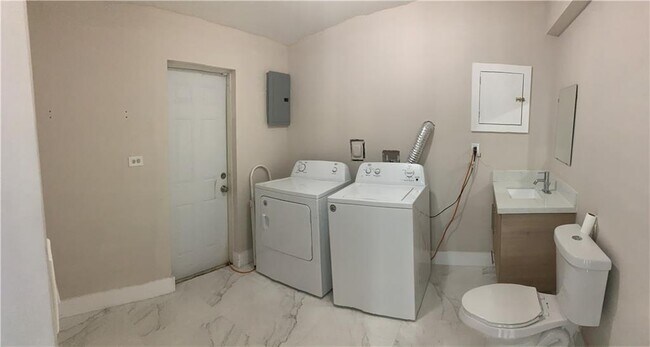Foto del edificio - 1520 NW 43rd St