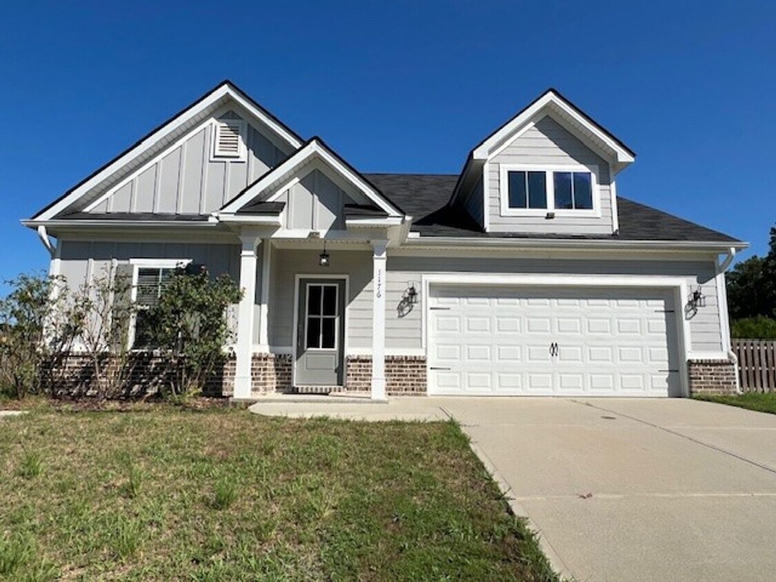 Primary Photo - 4 Bedroom, 2 Bath Home in Elias Station