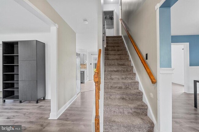Foto del edificio - 1006 Morgan Ln