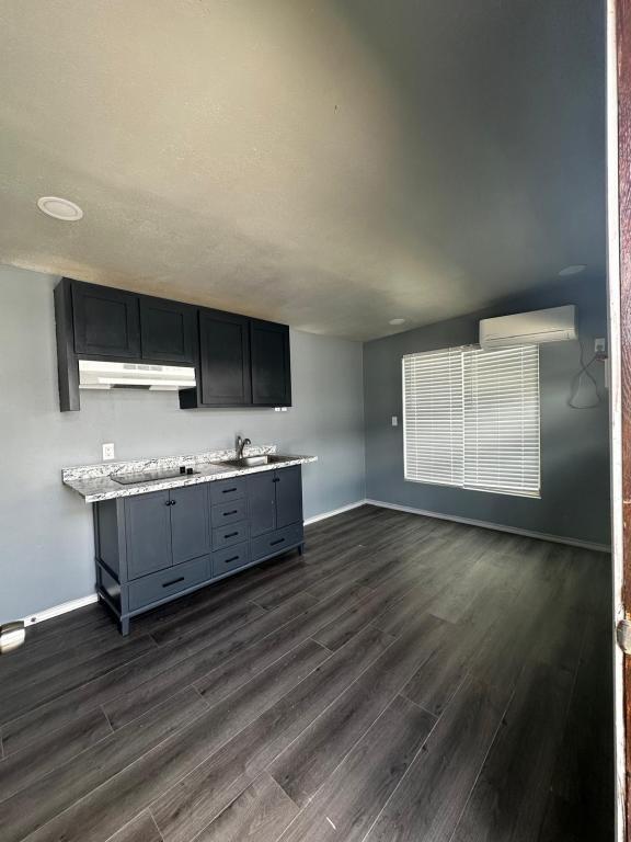 Foto del edificio - 300 S 1st St