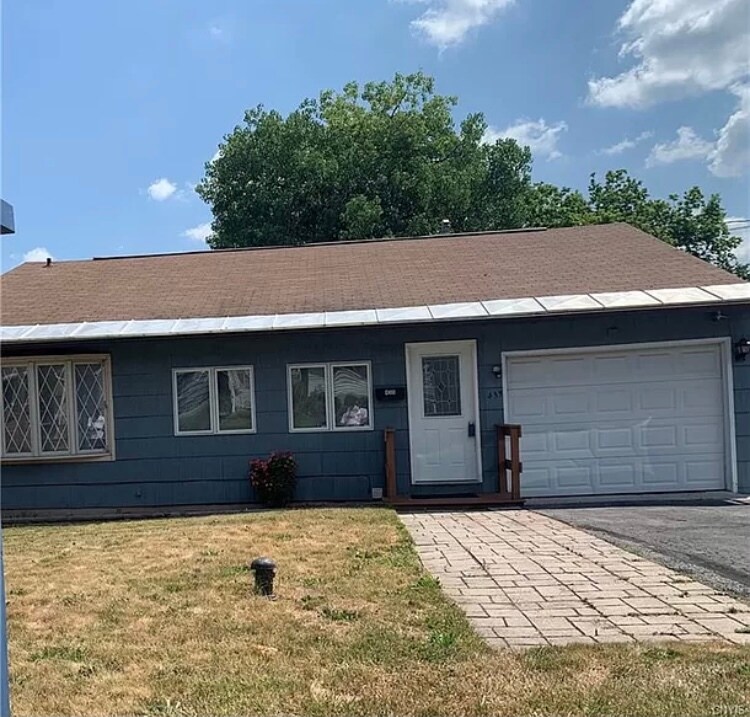 Beautiful, updated lower level 1 bedroom, 1 bathroom - 439 S Edwards Ave