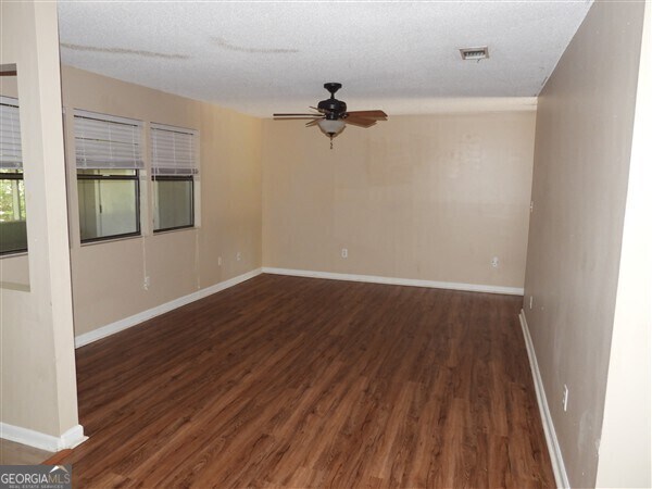 Foto del edificio - 401 Oakridge Bend