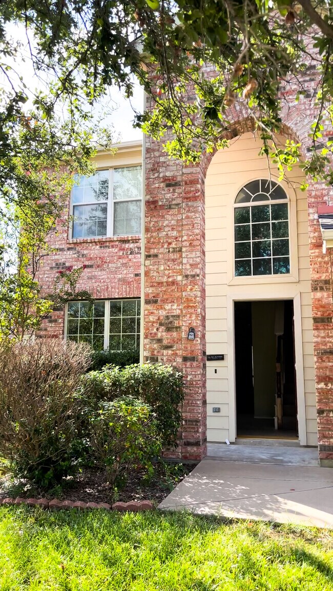 Foto del edificio - 11705 Pinyon Pine Dr