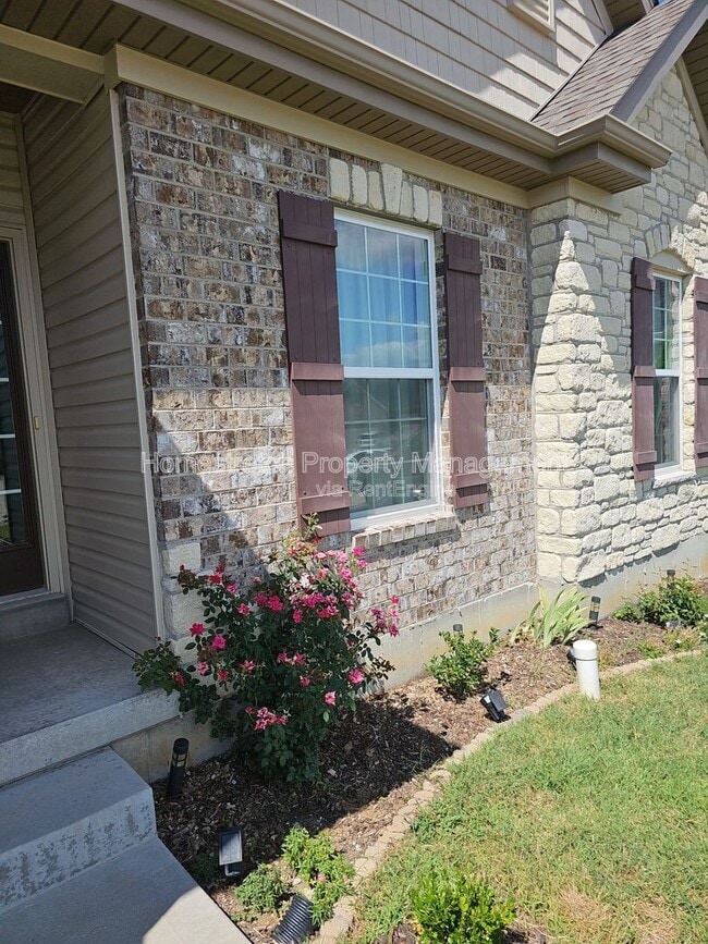 Foto del edificio - 521 Upper Ridgepointe Ct