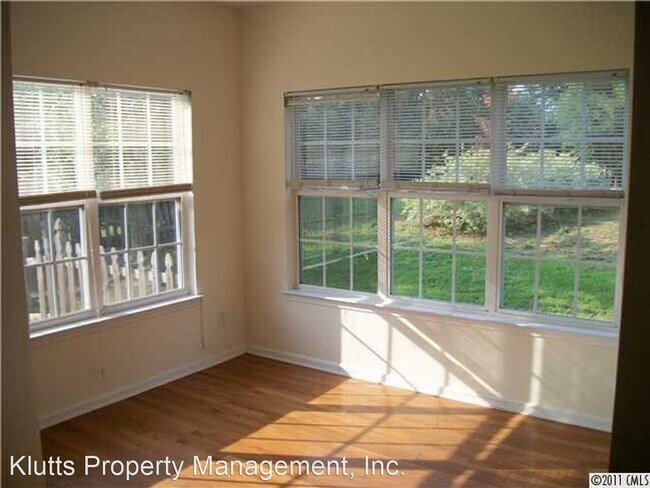 Building Photo - 5345 Harvest Hill Dr