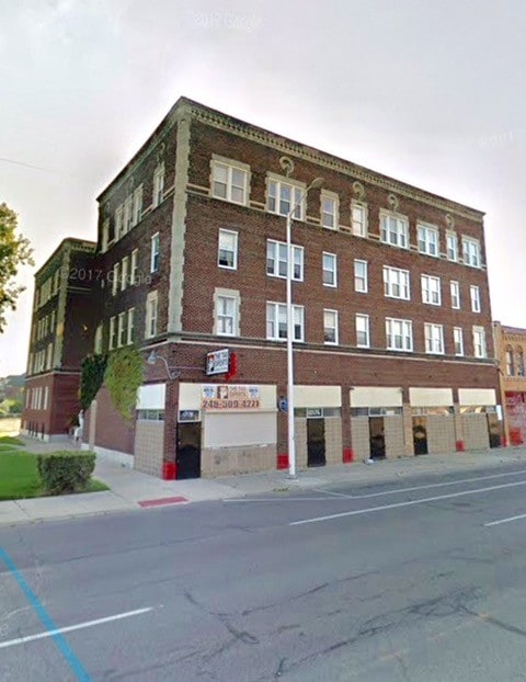 Primary Photo - 3385 Richton St