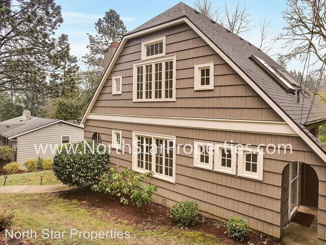 Foto del edificio - 4 br, 2 bath House - 2980 NW Imperial Terrace