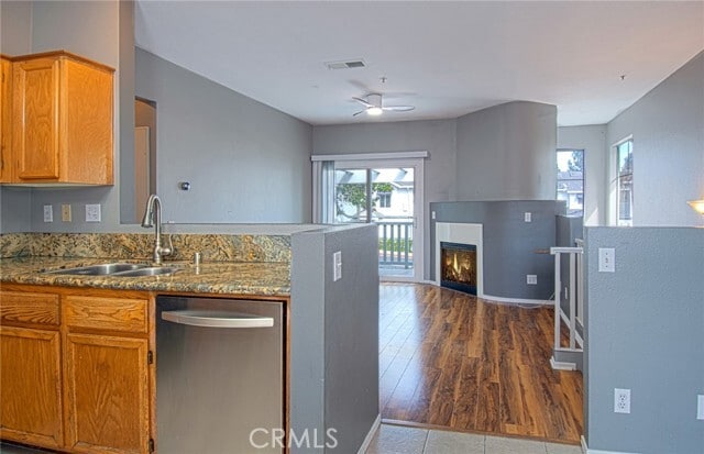 Foto del edificio - 3 Breakers Ln