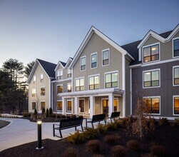 Building Photo - 68 Nicklaus Ln