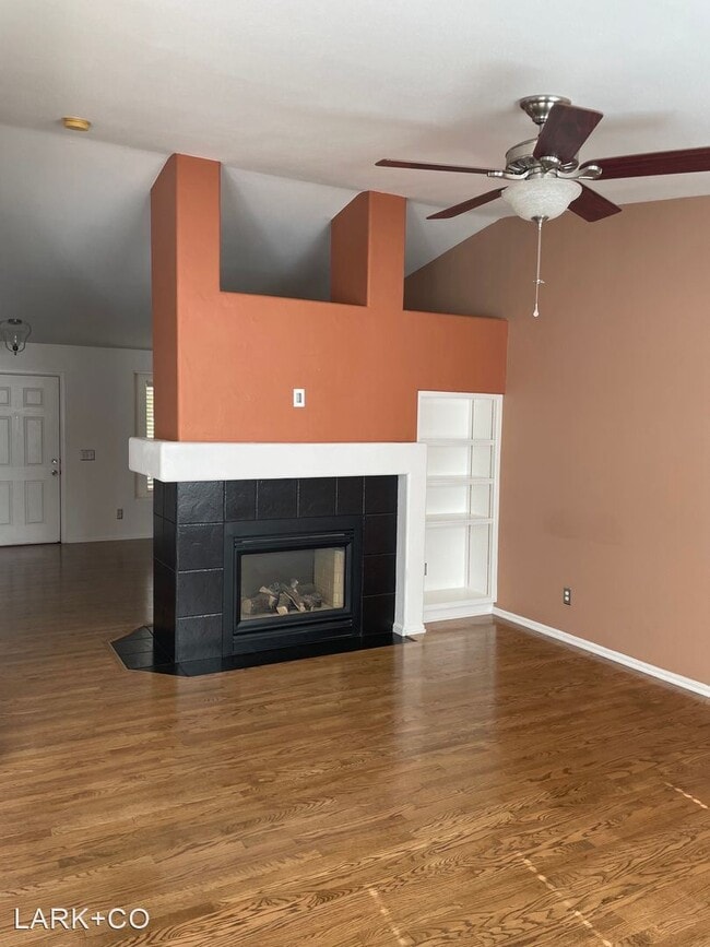 Building Photo - 3 br, 4 bath House - 9350 Cove Creek Dr