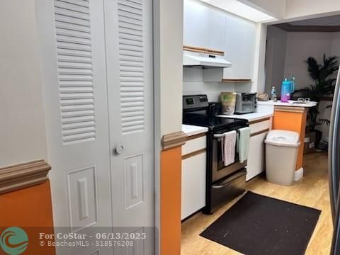 Foto del edificio - 13001 SW 11th Ct