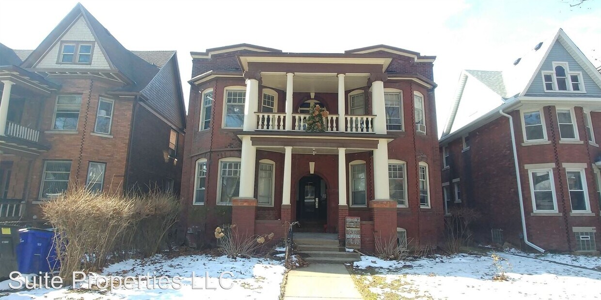Primary Photo - 4535 Commonwealth St
